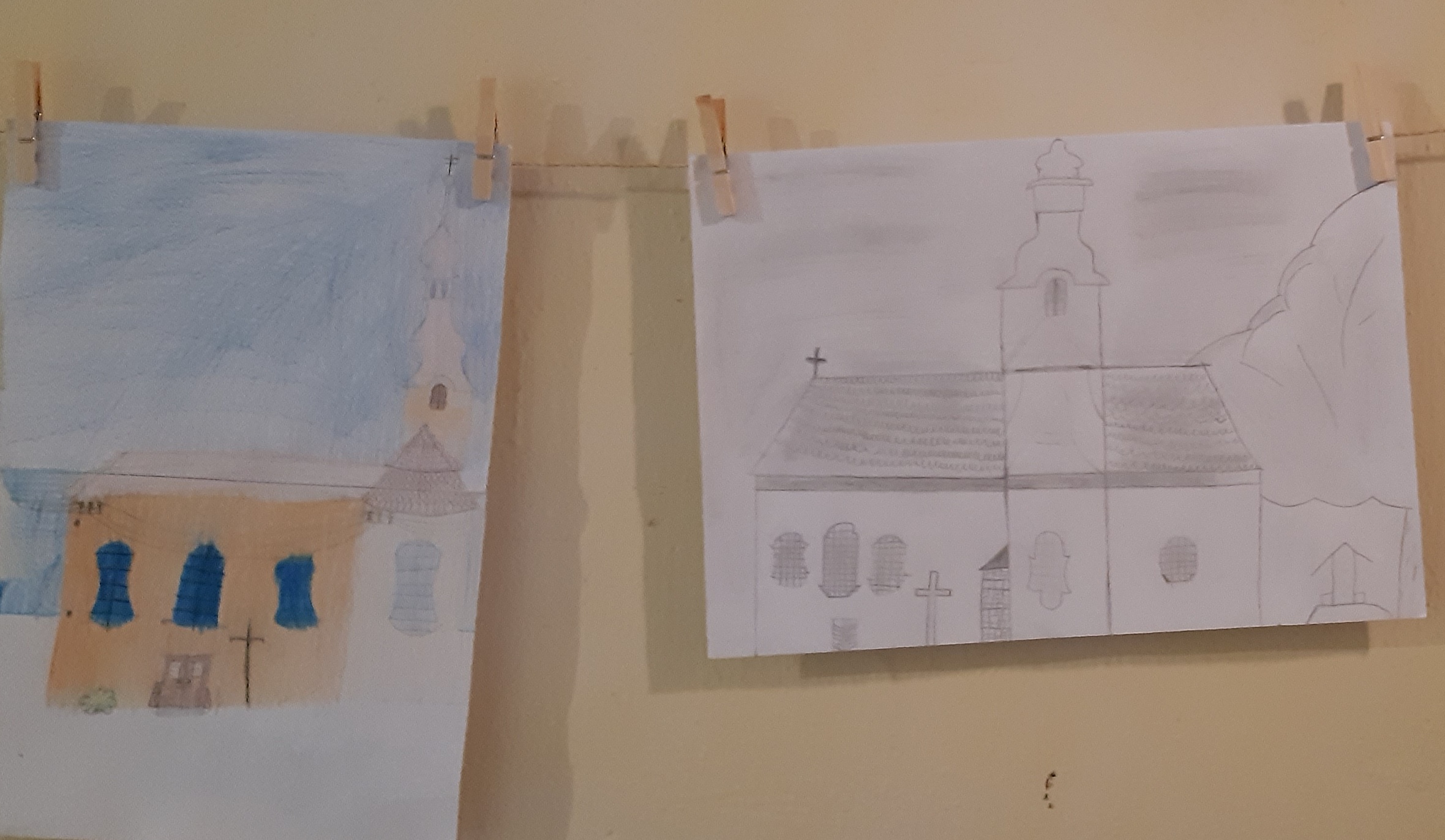 18. Kostel malovaly děti ze ZŠ v Pňovanech
